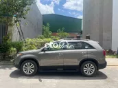 Kia Sorento 2011 GAT 2.4L 4WD - 256000 km