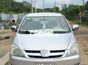 Toyota Innova 2006 G - 100000 km