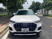 Audi Q3 cuối 2021 - 25000 km