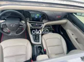 Hyundai Elantra 2018 1.6 AT - 43000 km