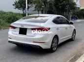 Hyundai Elantra 2018 2.0 AT - 6600 km