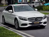 Mercedes-Benz C200 trắng/kem sx2016