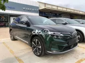 VinFast VF8 Lux Plus 2024 - Xanh rêu/đen