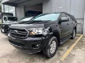 Ford Ranger XLS số tự động 2019 hãng bán