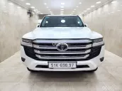 Model 2024. Xe nhập chính hãng còn bảo hành, mới 99%, sơn 100%. Fulloption. Xe nhà dùng rất kĩ