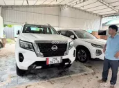 Nissan Navara 2021 số tự động