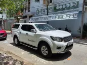 Nissan Navara EL premium R 2.5 AT 2017. Bản cao cấp 1 cầu số tự động, màu trắng, Chính chủ
