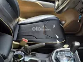 Nissan Navara EL premium R 2.5 AT 2017. Bản cao cấp 1 cầu số tự động, màu trắng, Chính chủ