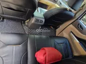 Nissan Navara EL premium R 2.5 AT 2017. Bản cao cấp 1 cầu số tự động, màu trắng, Chính chủ