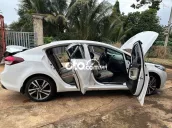 xe Kia Cerato MT 2018