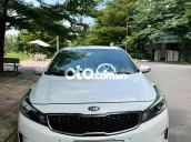 Kia Cerato 2016 2.0 AT - 100000 km