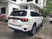 Ford Everest Titanium 2.0L 4x2 AT 2022