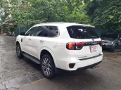 Ford Everest Titanium 2.0L 4x2 AT 2022