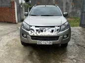 Isuzu Dmax 2015 - 13600 km