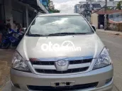 Toyota Innova 2008 G - 150000 km