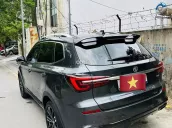 Xe SUV 5 chỗ màu xám ghi lăn bánh ít, Chính Chủ
