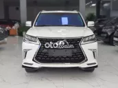 Lexus LX570 Super Sport Trung Đông, sản xuât 2016.