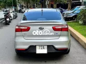 Kia Rio 2015 1.4 AT Sedan - 80000 km