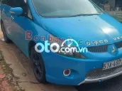 Mitsubishi Grandis 2.4 AT 2005 - 175 Triệu