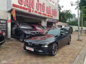 VinFast Lux A 2.0 Tiêu chuẩn 2022