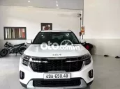Kia Seltos 2024 1.5 Premium - 4800 km