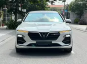 VinFast LUX A2.0 2019 tại Hà Nội
