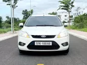 Ford Focus 2013 Trend 1.6 AT Hatchback - trắng