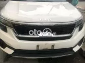 Kia Seltos 2022 Luxury 1.4 AT - 40000 km