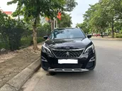 Xe chạy 8v km