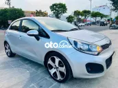 Kia Rio nhập Hàn tự động