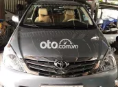 Toyota Innova 2008 G - 175000 km