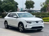 VF8 siêu lướt giá cực rẻ- đổi xe xăng sang giảm thêm 70tr