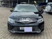 Toyota Camry 2015 2.5Q - 60000 km
