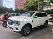 Ford Everest 2022 Titanium bảo dưỡng full hãng