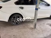 Kia Cerato 2019 - 80000 km