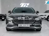 Mercedes Benz E200 Exclusive model 2022 odo 30k km