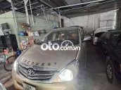 Toyota Innova 2008 J - 132000 km