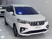 Xe khét lẹt mùi mới, siêu giữ