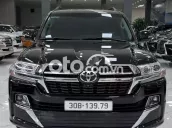 Toyota Land Cruiser 4.6V8, sản xuất 2020 cực đẹp.