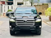 Chủ đi giữ xe, bao check thoải mái