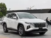 Hyundai Tucson 2024 số tự động tại Hà Nội