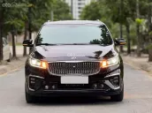 Minivan lý tưởng cho công việc và gia đình