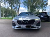 VinFast Lux A2.0 2021 Plus 2.0 AT - 113000 km