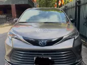 Xe Gia Đình Sử dụng