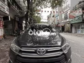 Toyota Innova Ventu 2019 số tự động màu đen