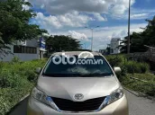 Bán xe Toyota Sienna 2010 3.5L