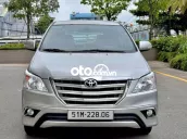 Toyota Innova 2015 V Bạc