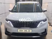 KIA CARNIVAL 2022 PREMIUM 8 CHỖ, BẢN TỰ ĐỘNG DẦU.
