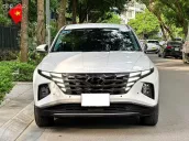 Xe chạy hơn 2v, đủ hồ sơ sang tên