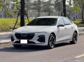 VinFast LUX A2.0 2021